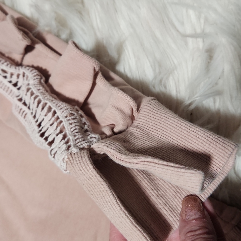Junie Ruffle Sweatshirt- XS - Picture 5 of 8